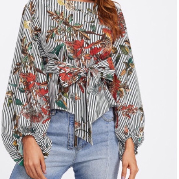 Exaggerated lantern sleeve belted mix print. - Picture 3 of 3